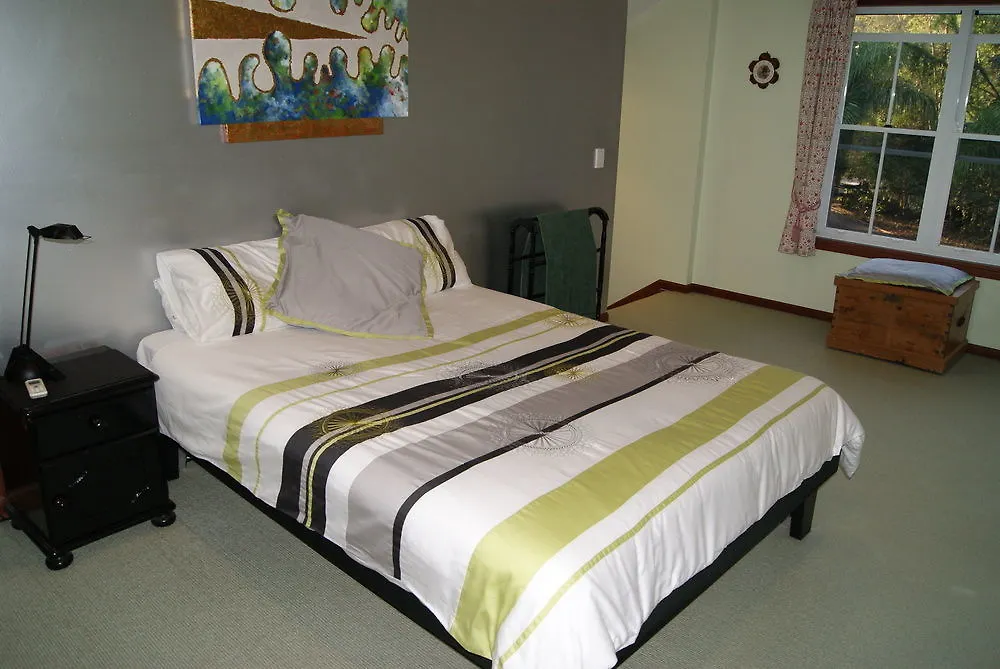 Kingfishers Manor Bed & Breakfast Doonan